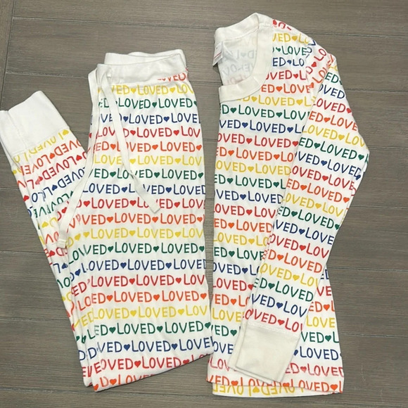 Hanna Andersson Other - Hanna Andersson Pride You are Loved Pajamas Set